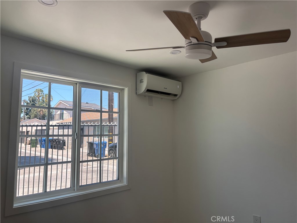 8639 Bothwell Road Northridge, CA 91324 - Photo 8 of 20