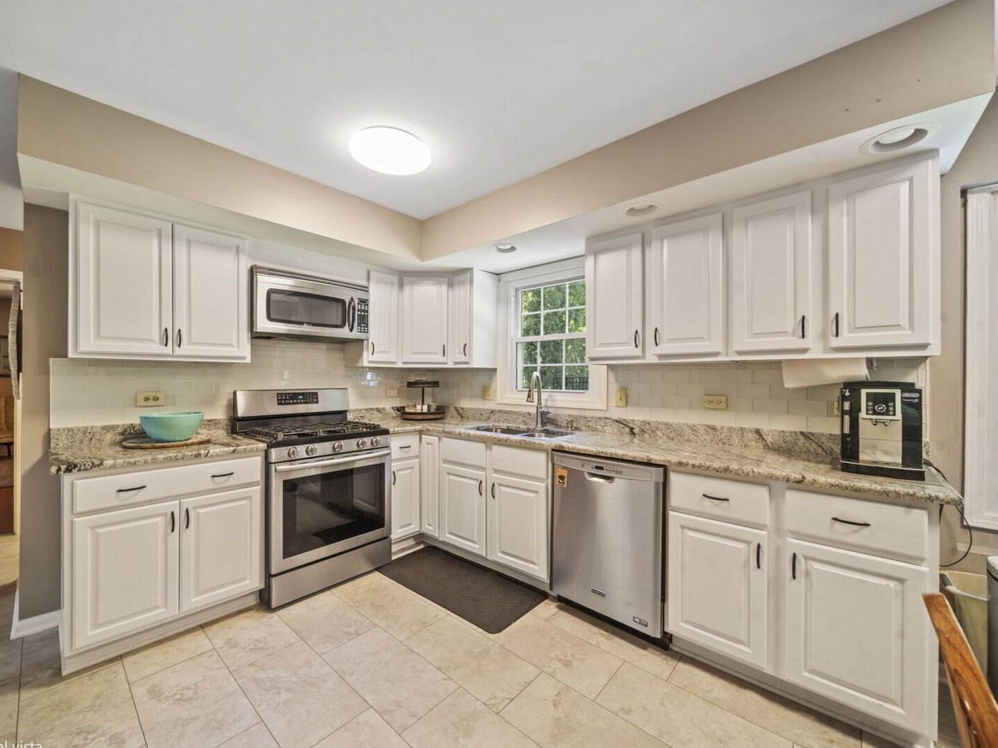 2938 East Poplar Lane Crete, IL 60417 - Photo 6 of 30