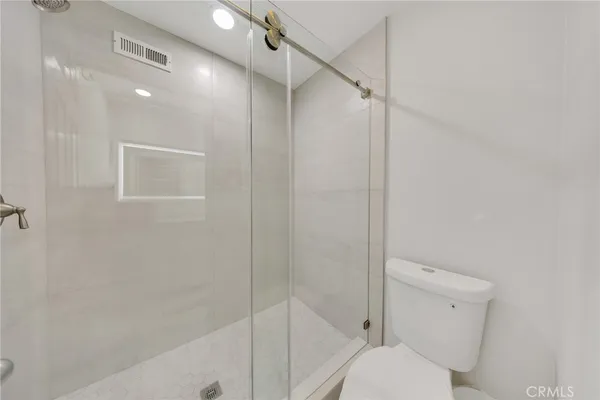 $7,200 | 5 Salk, Irvine, CA 92620