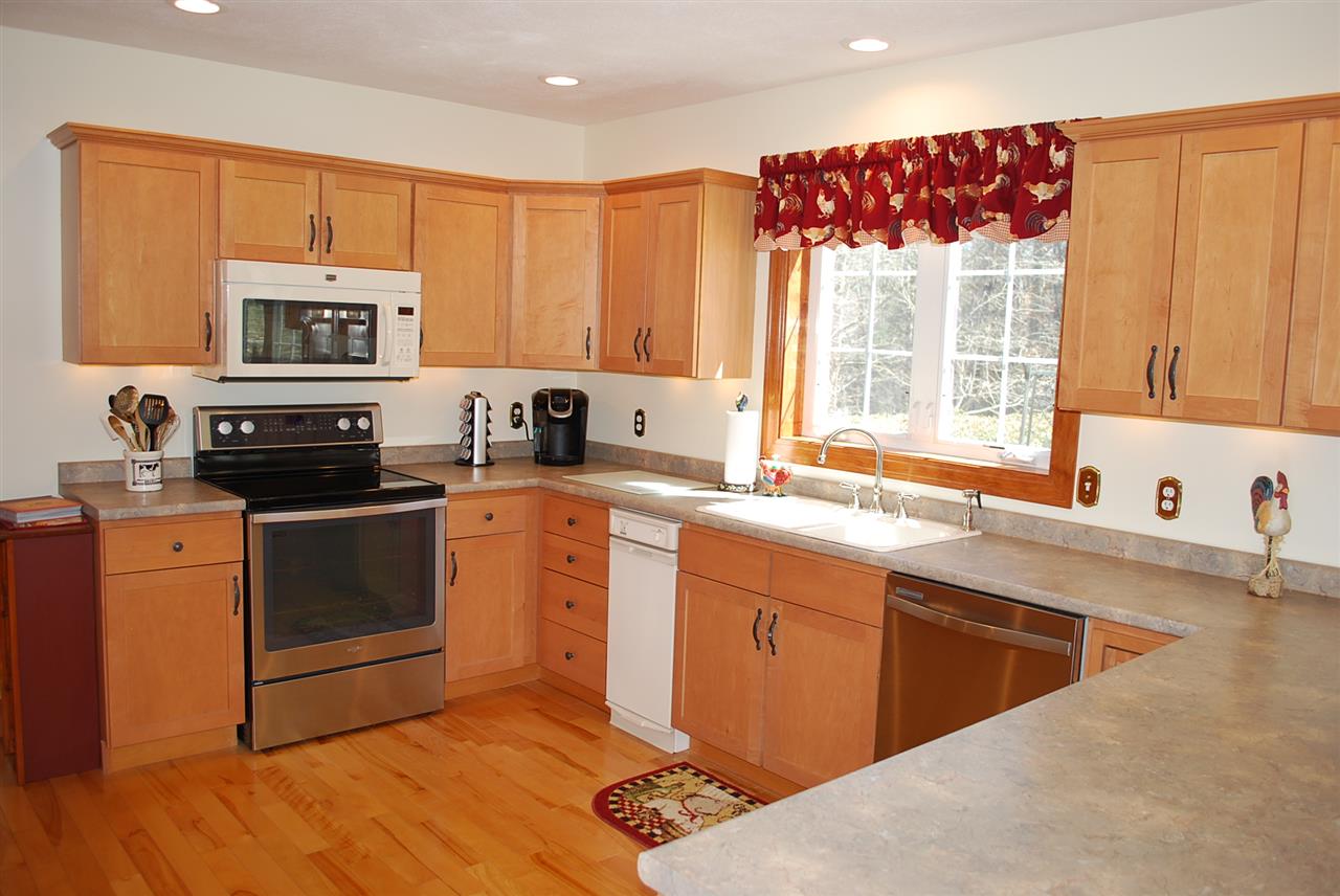 17 Stone Farm Road Barrington, NH 03825 - Photo 13 of 40