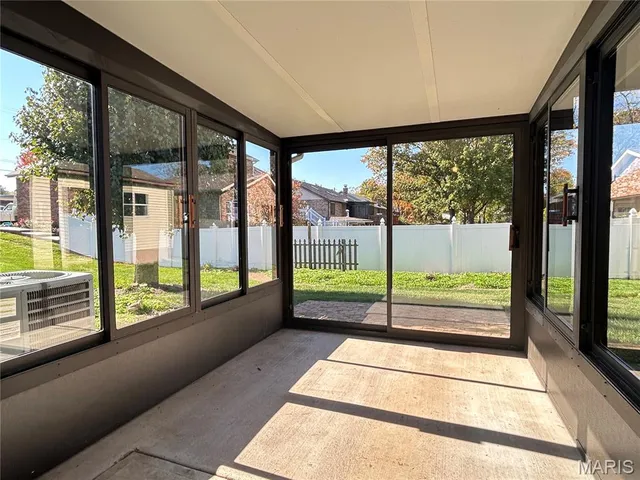 $500,000 | 9047 Sappington Road, Crestwood, MO 63126