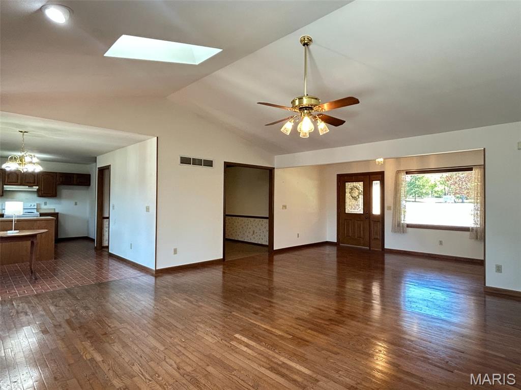 9047 Sappington Road Crestwood, MO 63126 - Photo 10 of 33