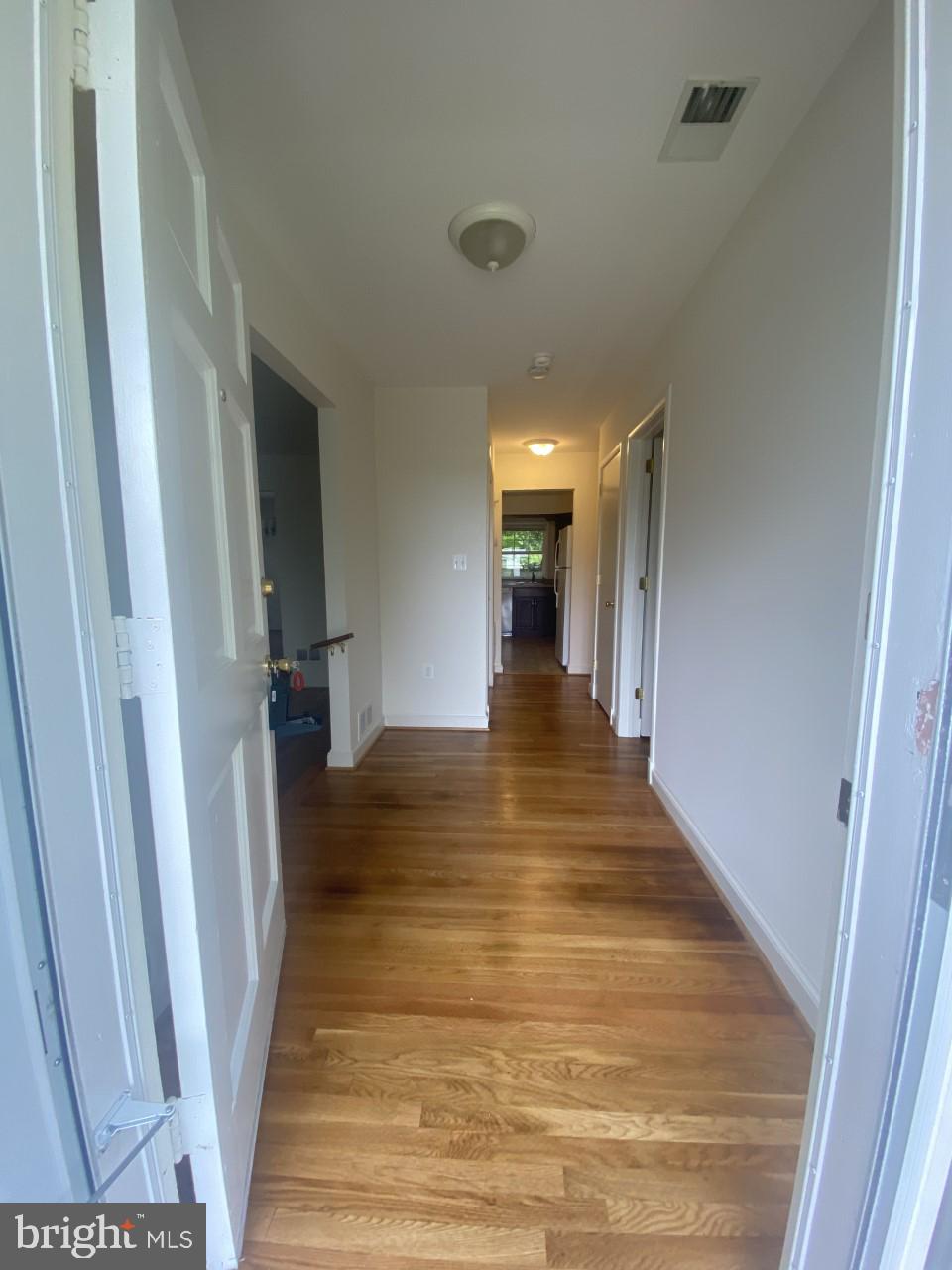 9714 Dameron Drive Silver Spring, MD 20910 - Photo 4 of 18