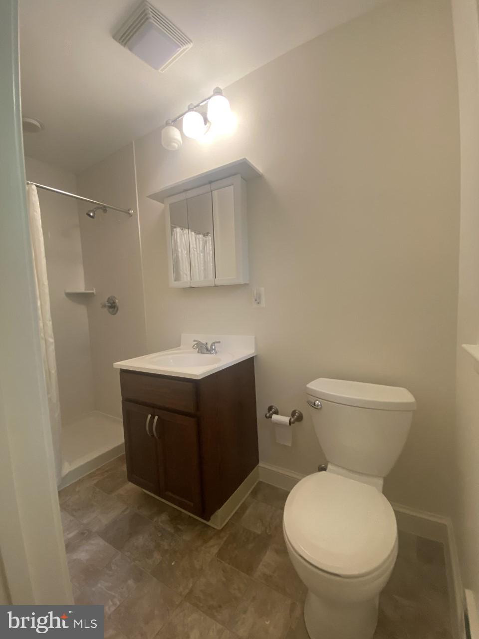 9714 Dameron Drive Silver Spring, MD 20910 - Photo 10 of 18