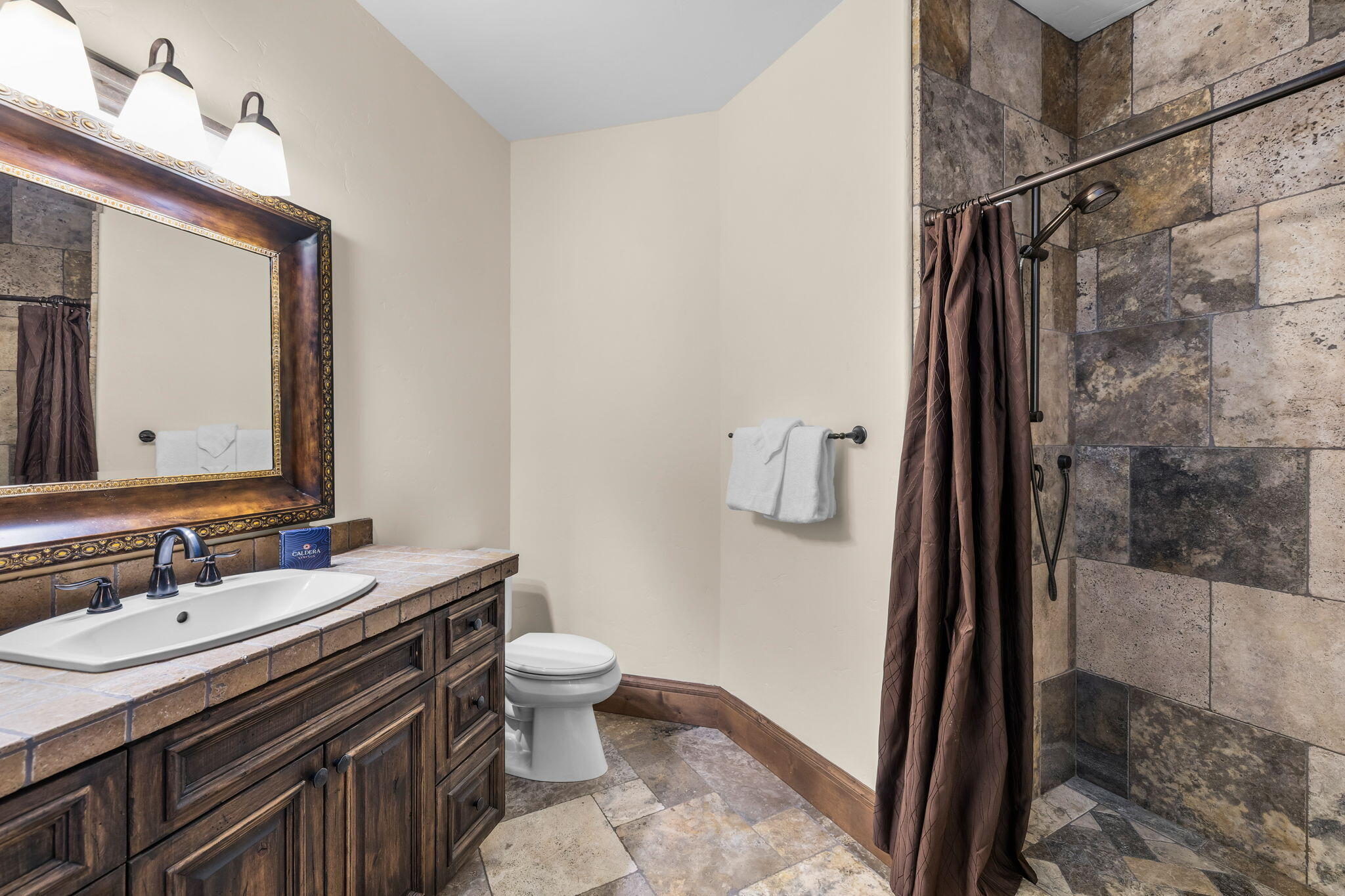 56373 Trailmere Circle Bend, OR 97707 - Photo 32 of 102 2026_04_17_56373_trailmere_circle_calder