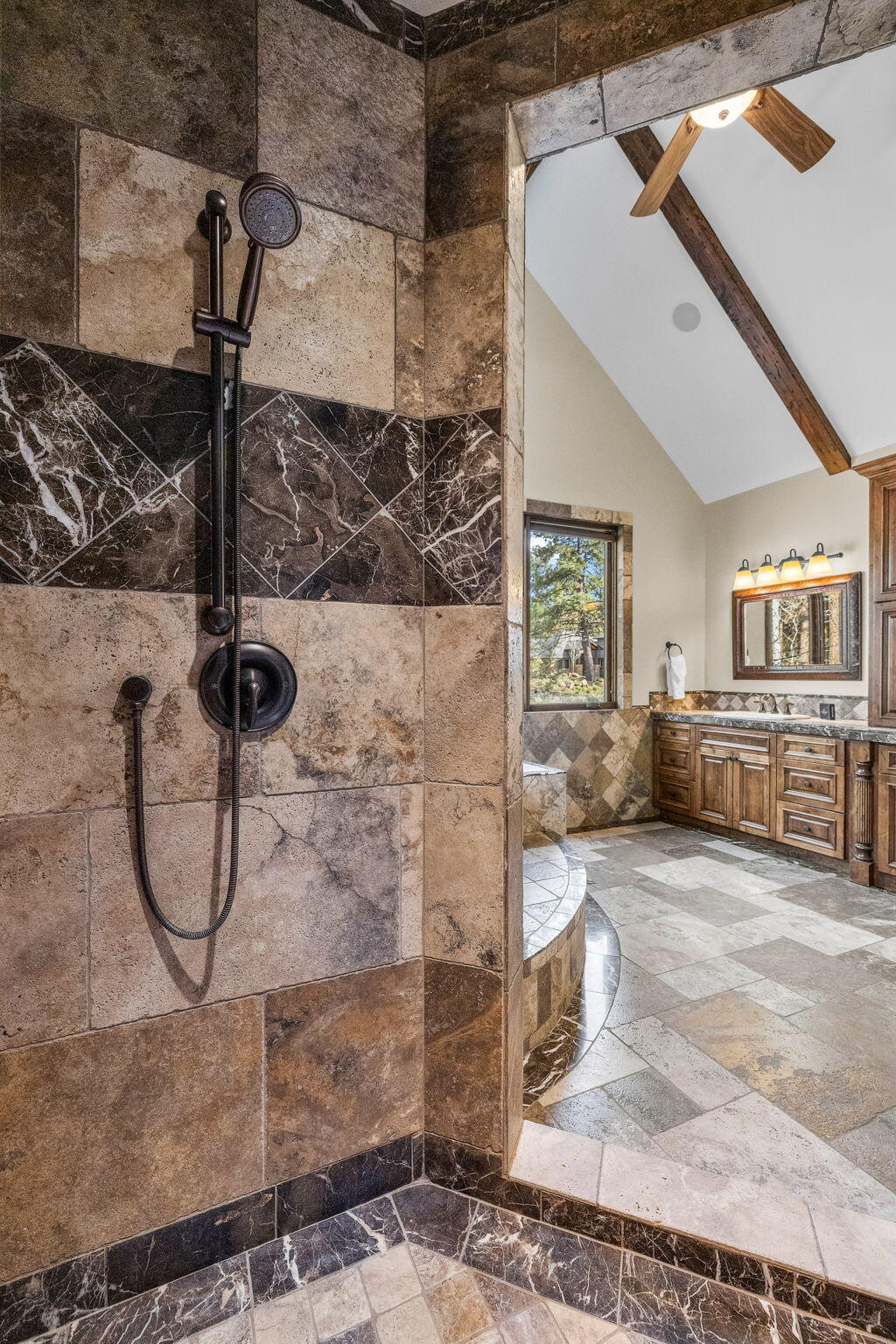 56373 Trailmere Circle Bend, OR 97707 - Photo 45 of 102 2026_04_17_56373_trailmere_circle_calder
