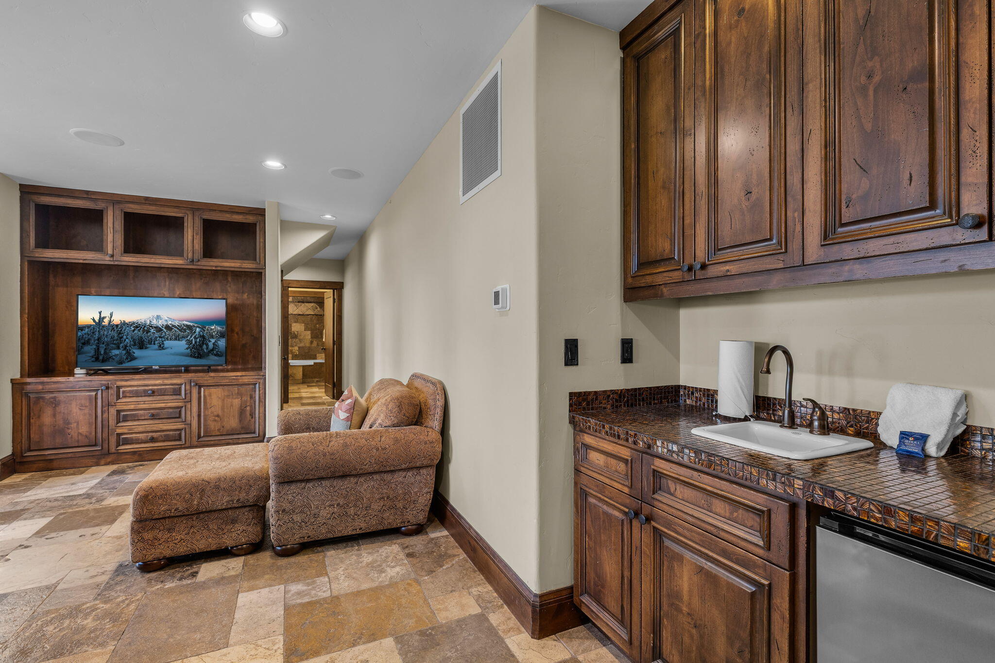 56373 Trailmere Circle Bend, OR 97707 - Photo 49 of 102 2026_04_17_56373_trailmere_circle_calder