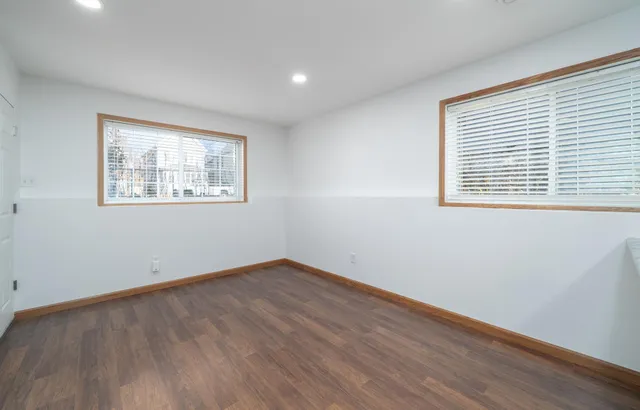 $385,000 | 936 Thomas Avenue West, St. Paul, MN 55104