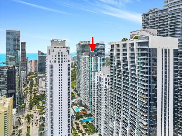 $5,800 | 1080 Brickell Avenue, Unit 3909, Miami, FL 33131