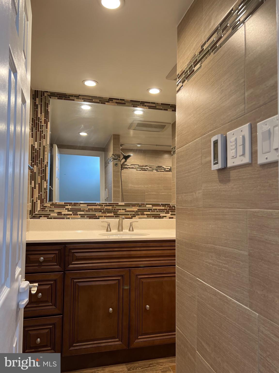 46 Township Line Road, Unit 226 Elkins Park, PA 19027 - Photo 6 of 19