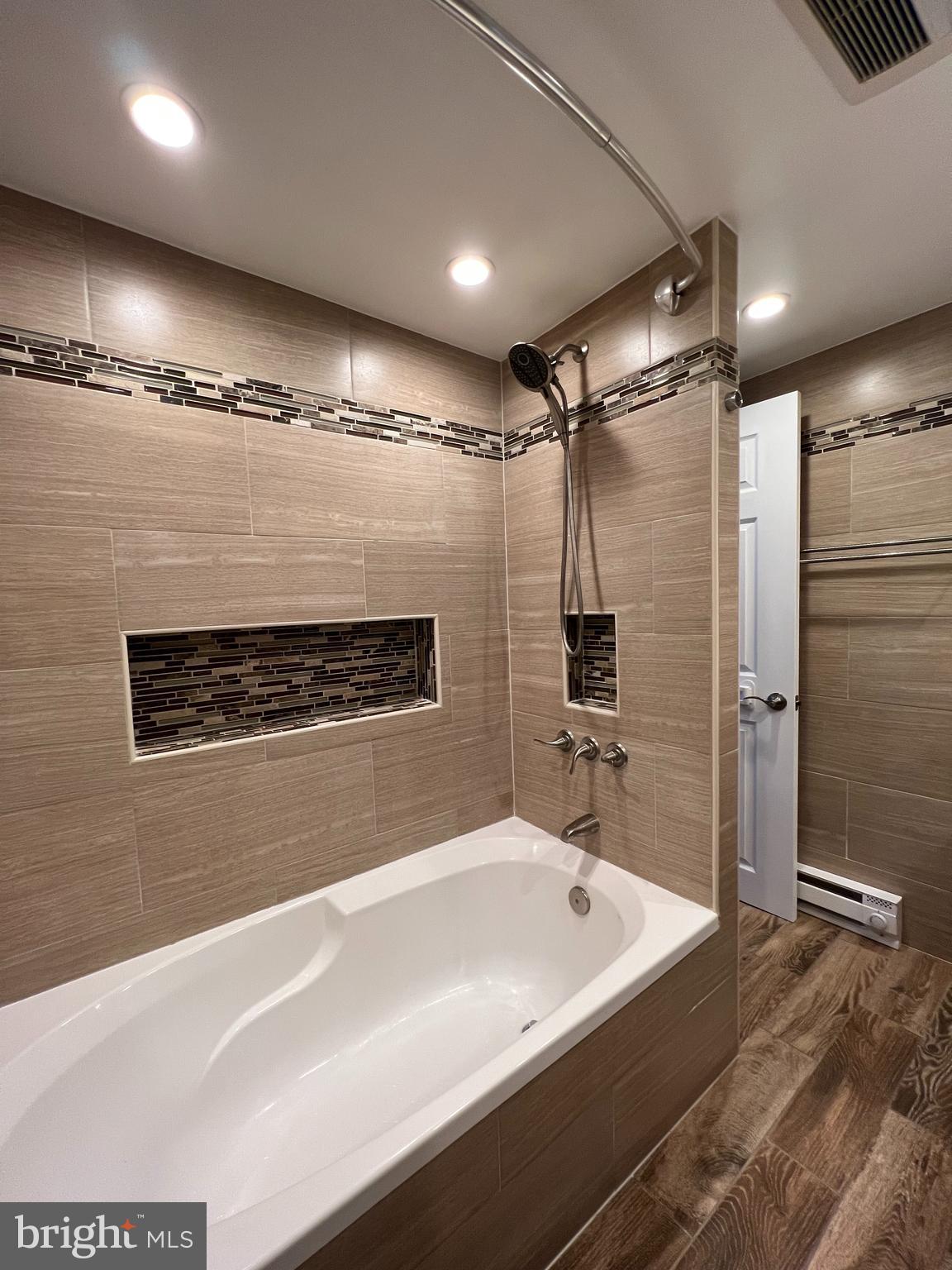 46 Township Line Road, Unit 226 Elkins Park, PA 19027 - Photo 8 of 19