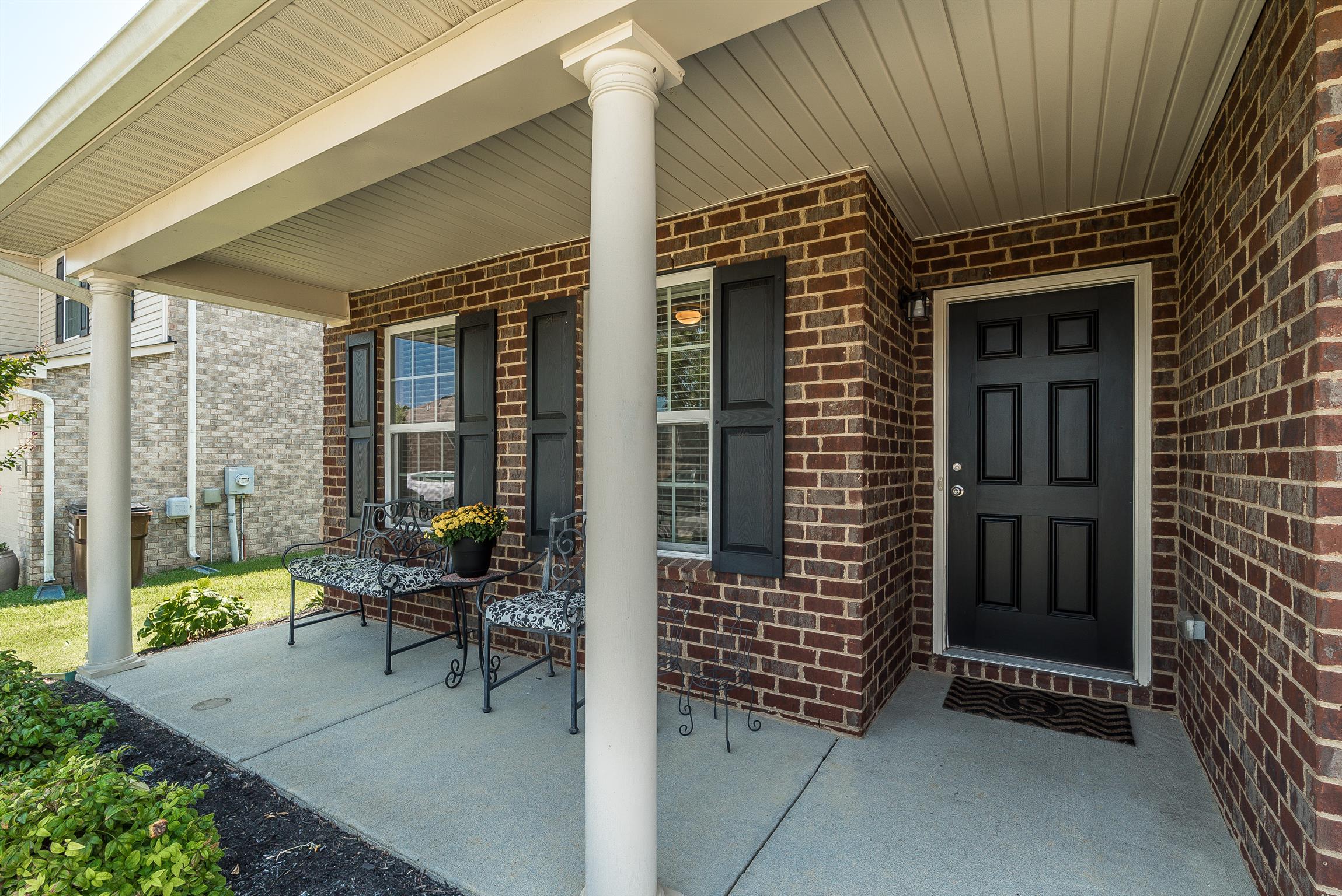 1007 Benwick Road Hendersonville, TN 37075 - Photo 2 of 27 Gallery Image 2