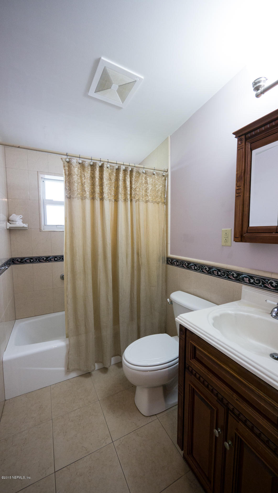 5805 Ridgeway Road East Jacksonville, FL 32244 - Photo 17 of 25 Full Bathroom