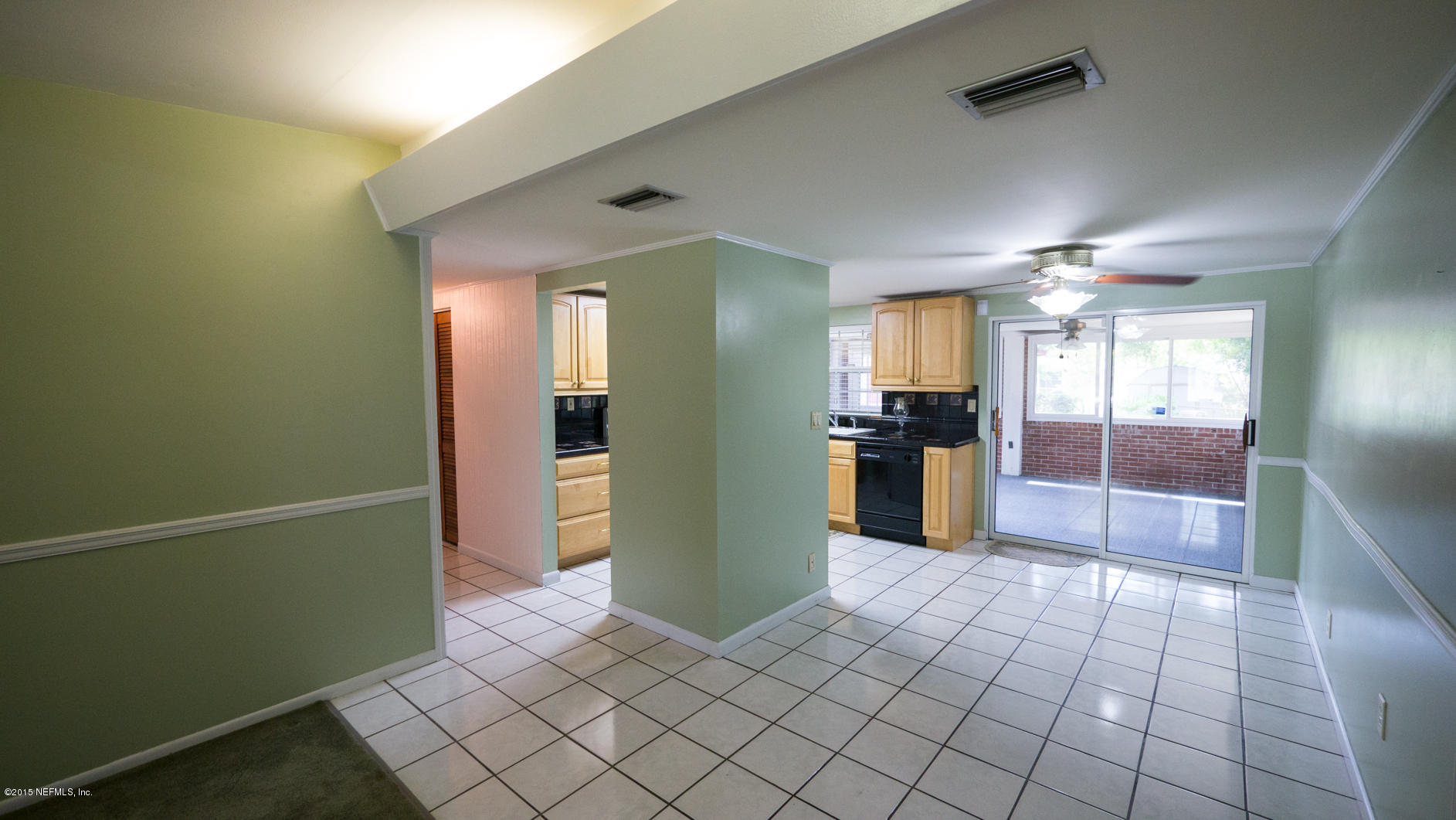 5805 Ridgeway Road East Jacksonville, FL 32244 - Photo 6 of 25 Fully Equipped Kitchen, Dining Area Lead