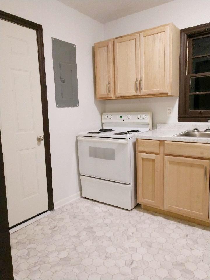 2622 The Great Road Fieldale, VA 24089 - Photo 7 of 12 20201130_103737