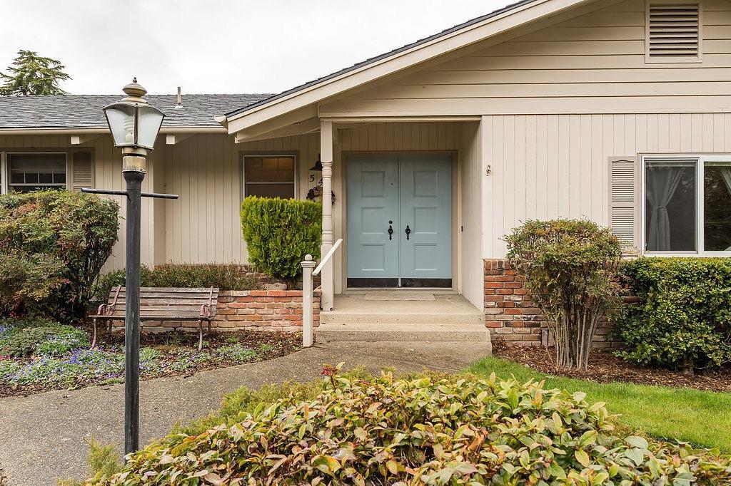 541 Pierce Road Medford, OR 97504 - Photo 5 of 35 Additional Photo