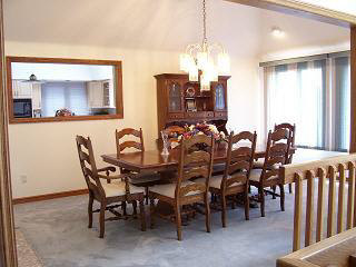 1536 Smith Road Temperance, MI 48182 - Photo 6 of 20 Formal dining room
