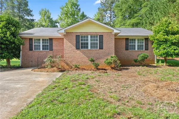 $299,000 | 175 Big Oak Circle, Athens, GA 30605
