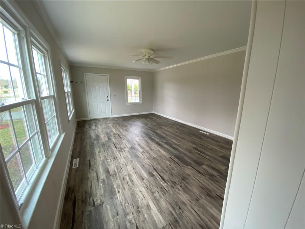 3032 Volunteer Road Pinnacle, NC 27043 - Photo 15 of 30