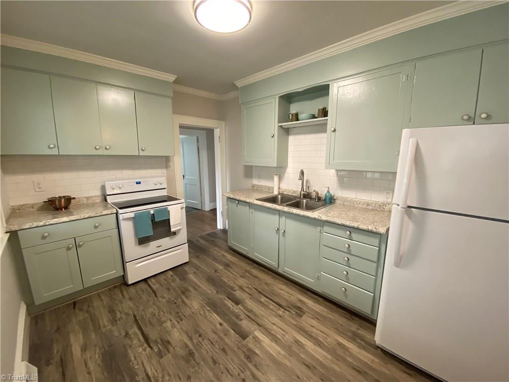 3032 Volunteer Road Pinnacle, NC 27043 - Photo 16 of 30