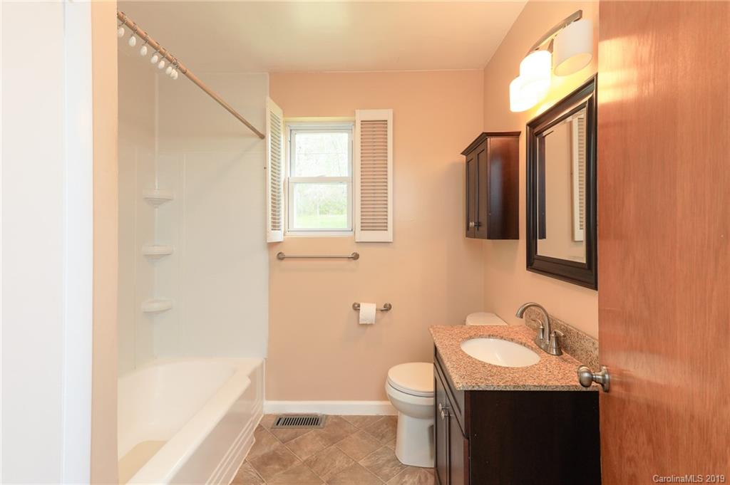 1227 Garren Creek Road Fairview, NC 28730 - Photo 23 of 38 Gallery Image 23