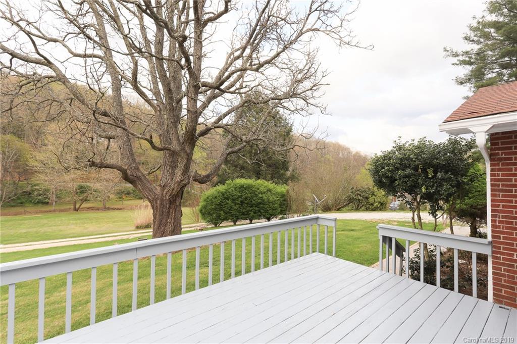 1227 Garren Creek Road Fairview, NC 28730 - Photo 33 of 38 Gallery Image 33