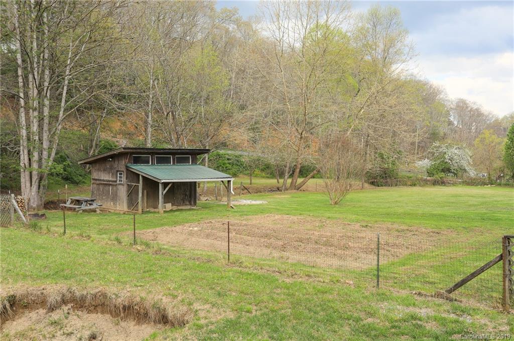 1227 Garren Creek Road Fairview, NC 28730 - Photo 7 of 38 Gallery Image 7