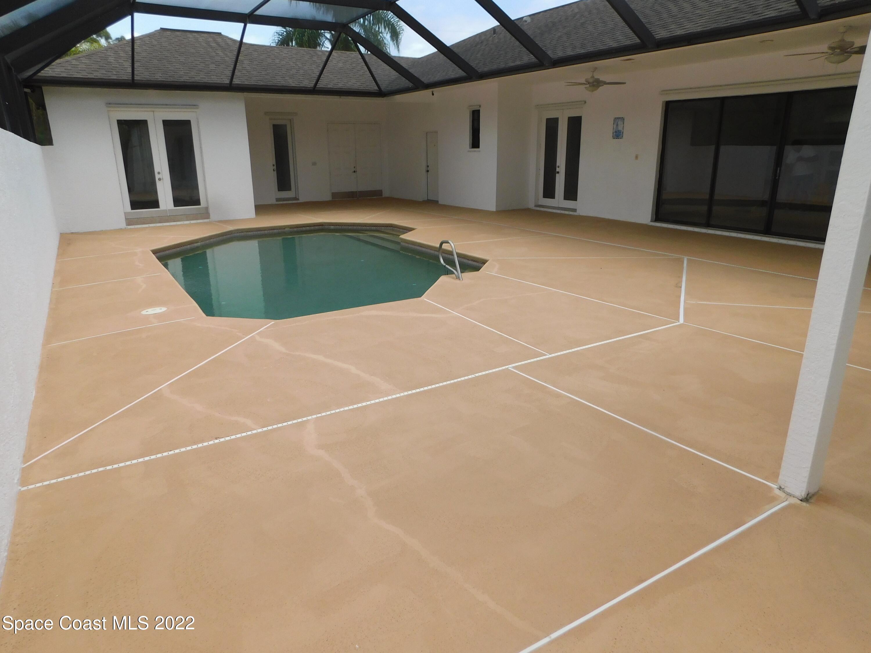 4508 Canard Road Melbourne, FL 32934 - Photo 27 of 34 a view of a indoor basketball court