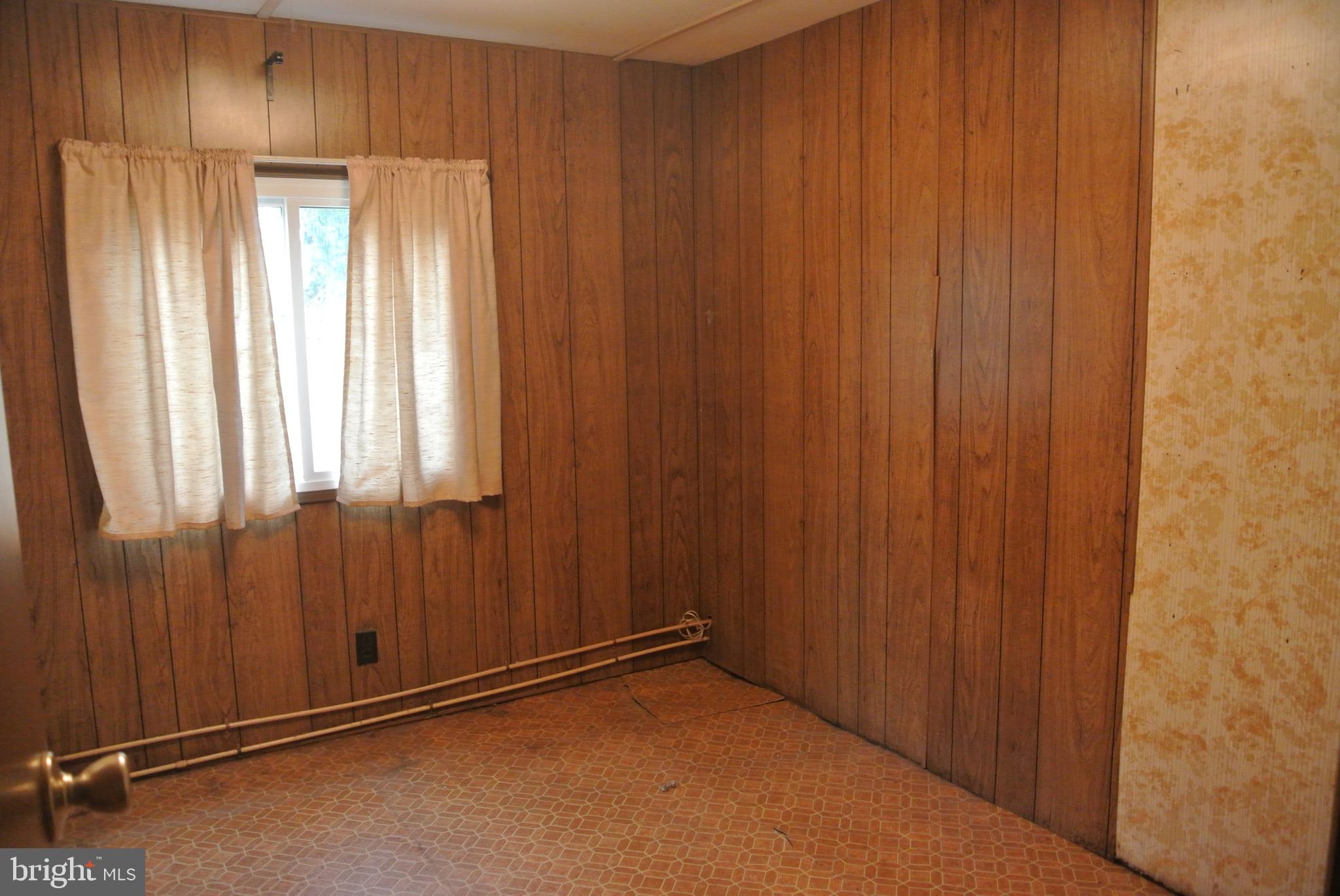 1410 Evans Road Pottstown, PA 19465 - Photo 13 of 40 Spare room