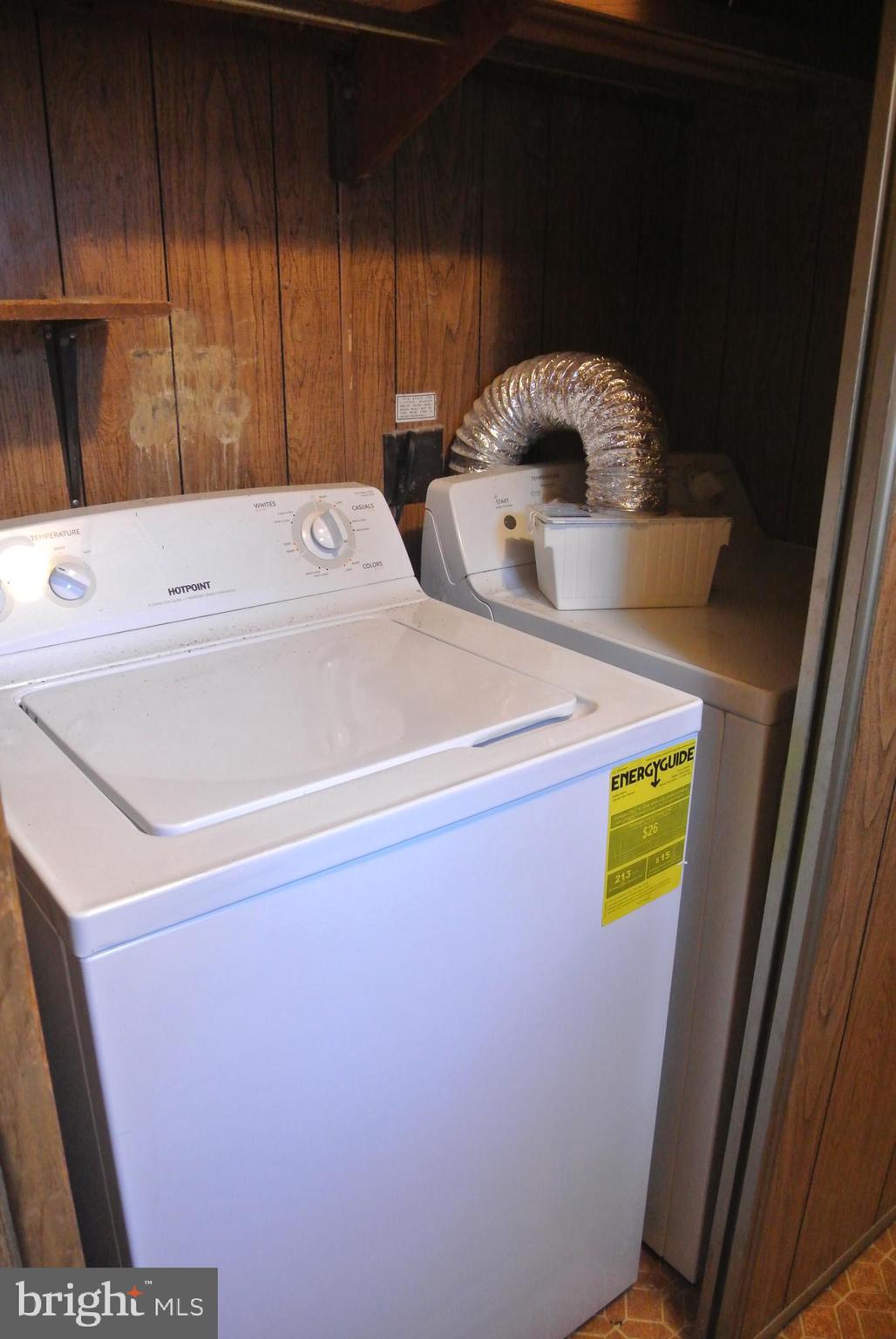 1410 Evans Road Pottstown, PA 19465 - Photo 14 of 40 Laundry _ Washer
