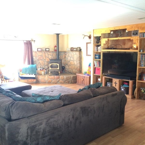 21809 Highline Road Tehachapi, CA 93561 - Photo 5 of 22 Gallery Image 5