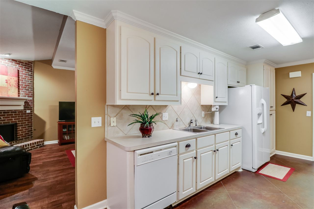 556 Oak Ridge Way Pearl, MS 39208 - Photo 11 of 27 Photo 11