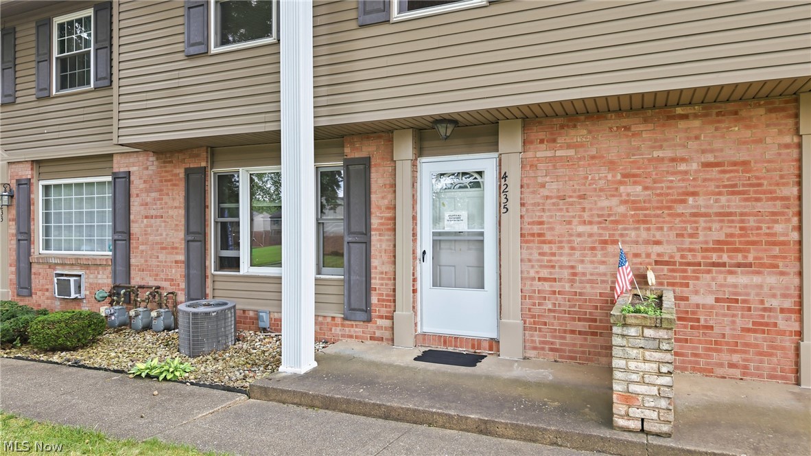 4235 New Road Austintown, OH 44515 - Photo 1 of 34 Gallery Image 1
