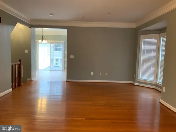 $2,950 | 3301 Castle Ridge Circle, Unit 36, Silver Spring, MD 20904