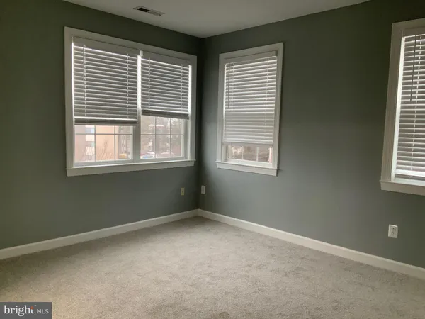 $2,950 | 3301 Castle Ridge Circle, Unit 36, Silver Spring, MD 20904