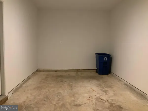 $2,950 | 3301 Castle Ridge Circle, Unit 36, Silver Spring, MD 20904