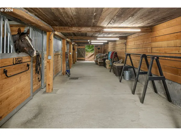 $3,500,000 | 162 Bylin Road, Stevenson, WA 98648