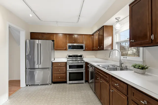 $359,000 | 2704 Lakewood Drive North, Carmel, IN 46280