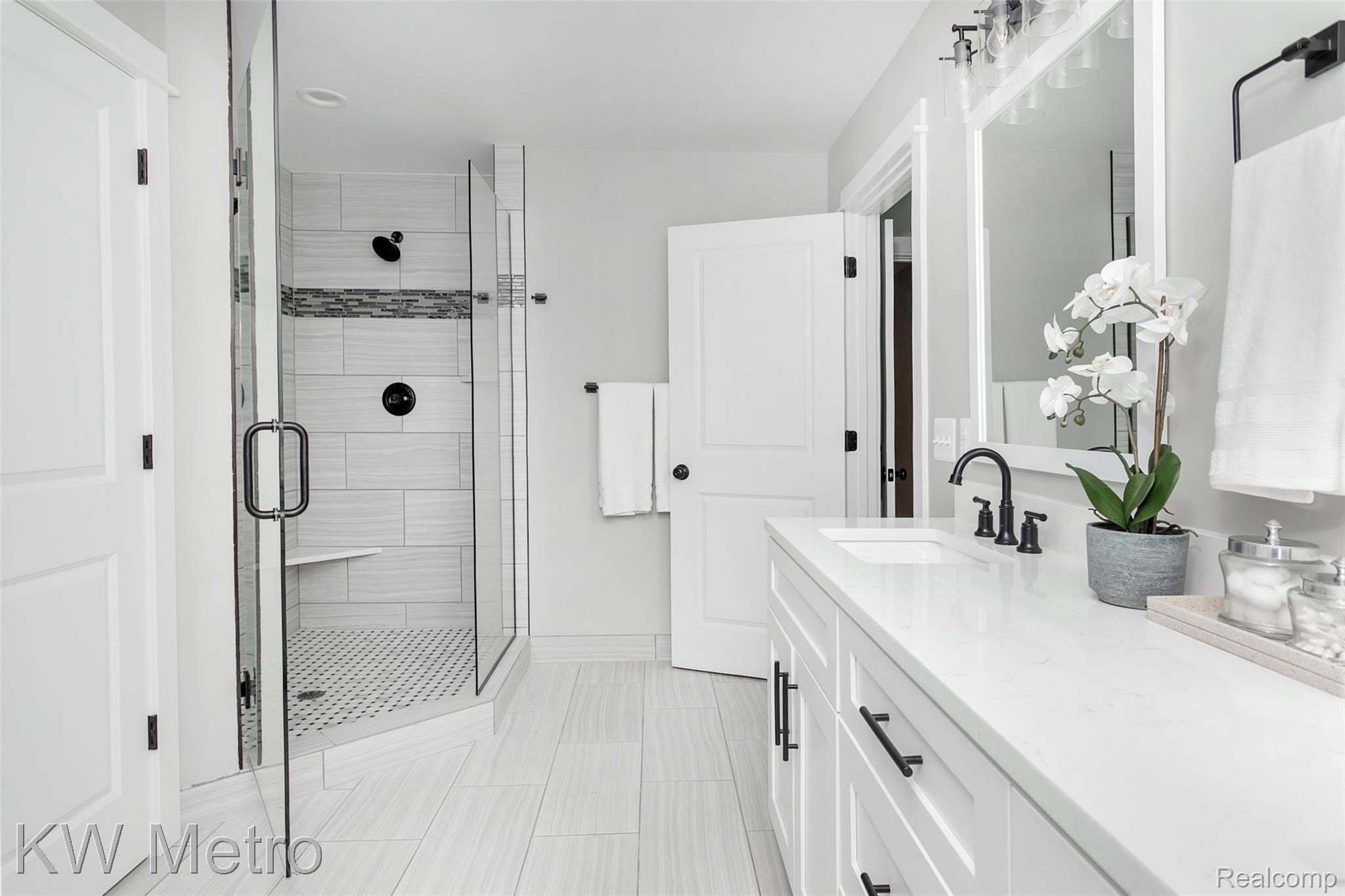 4107 Highfield Road Royal Oak, MI 48073 - Photo 28 of 43 Highfield-26.jpg