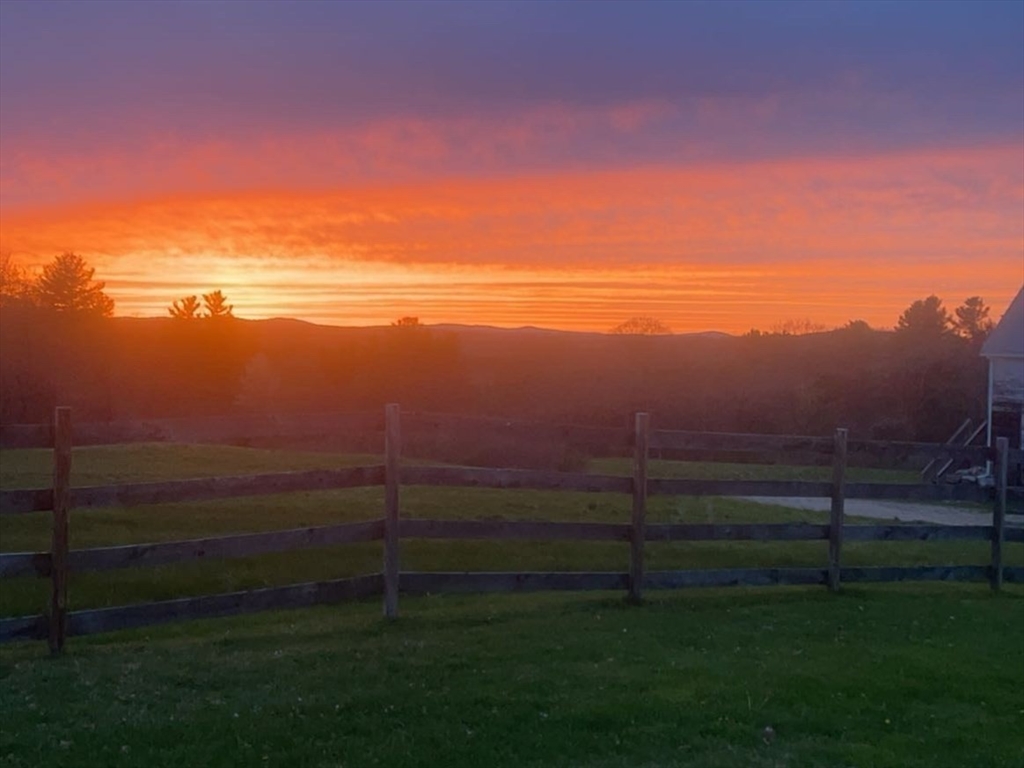 198 North End Road Townsend, MA 01469 - Photo 38 of 41