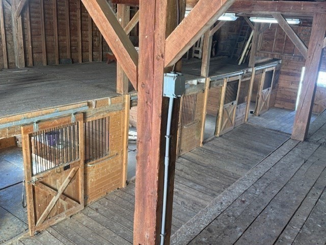 198 North End Road Townsend, MA 01469 - Photo 7 of 37 a view of balcony