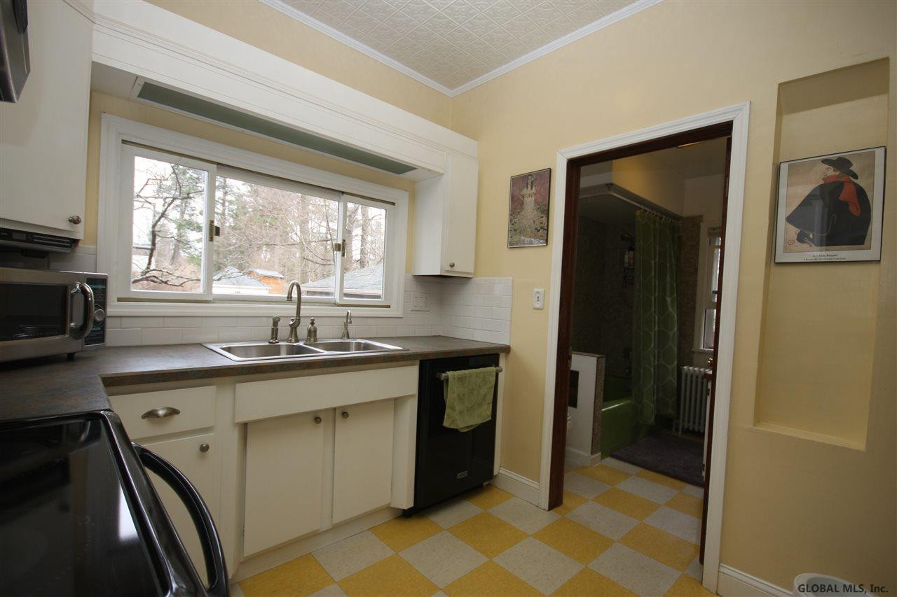 132 Adams Place Bethlehem, NY 12054 - Photo 13 of 25 Photo 13