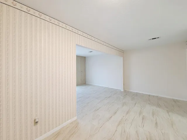 $1,400 | 1815 Country Village Boulevard, Humble, TX 77338