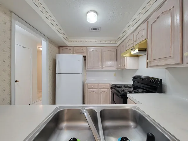 $1,400 | 1815 Country Village Boulevard, Humble, TX 77338