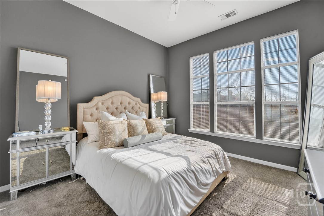 2136 Whitemarsh Way Savannah, GA 31410 - Photo 15 of 32