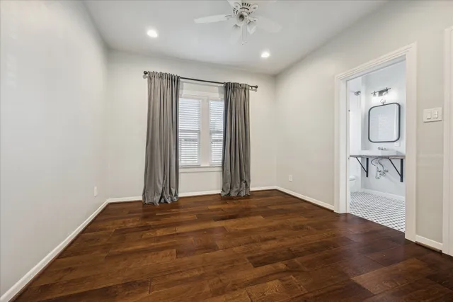 $925,000 | 211 East 24th Street, Houston, TX 77008