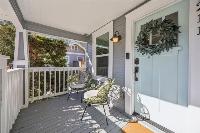 $925,000 | 211 East 24th Street, Houston, TX 77008