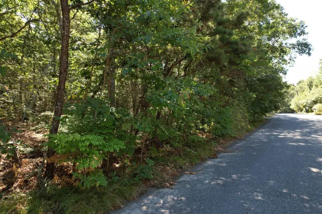 $319,999 | 0 Commons Way, Brewster, MA 02631