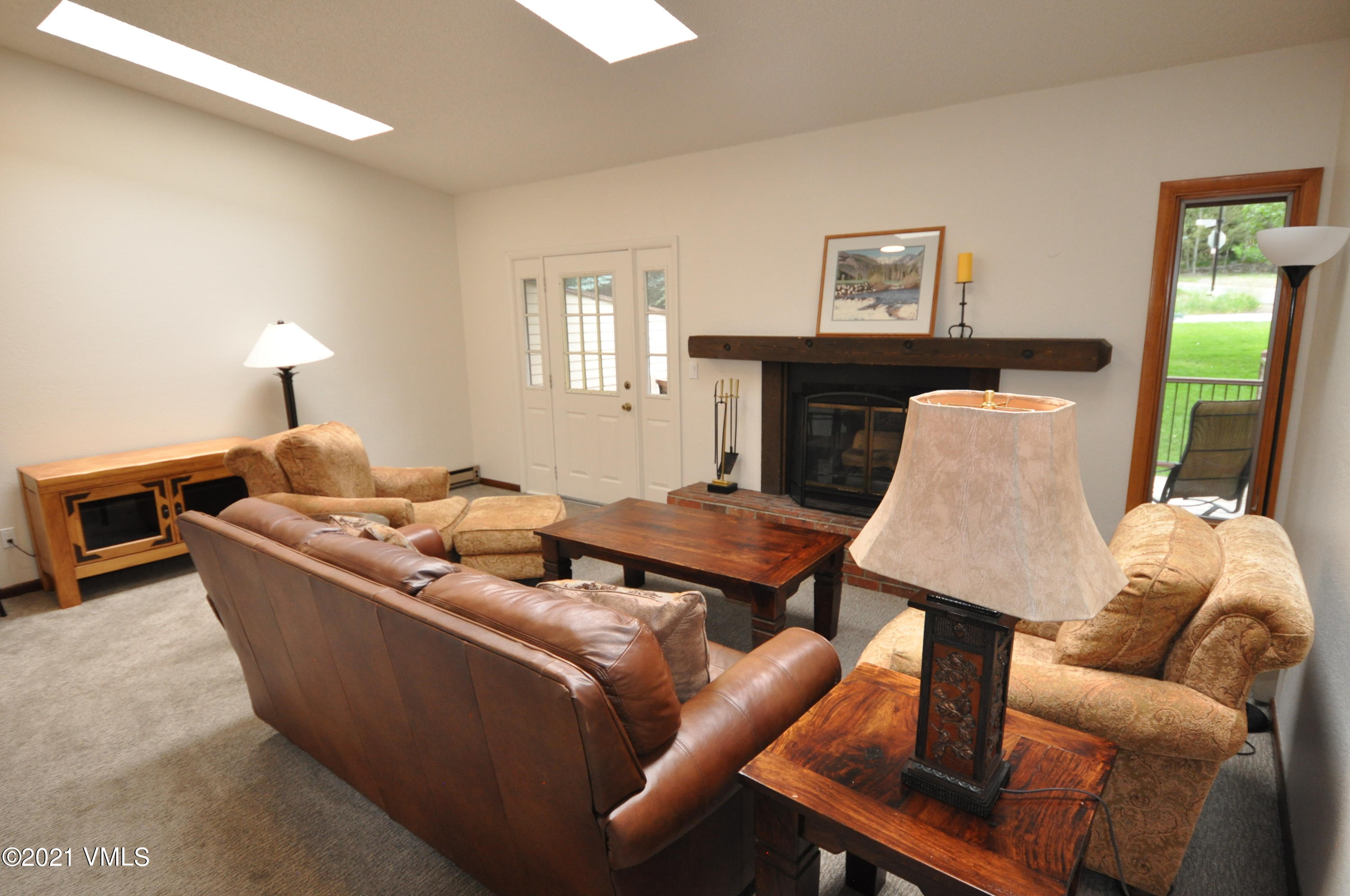 2743 Kinnickinnick Road, Unit A4 Vail, CO 81657 - Photo 11 of 28 DSC_0190