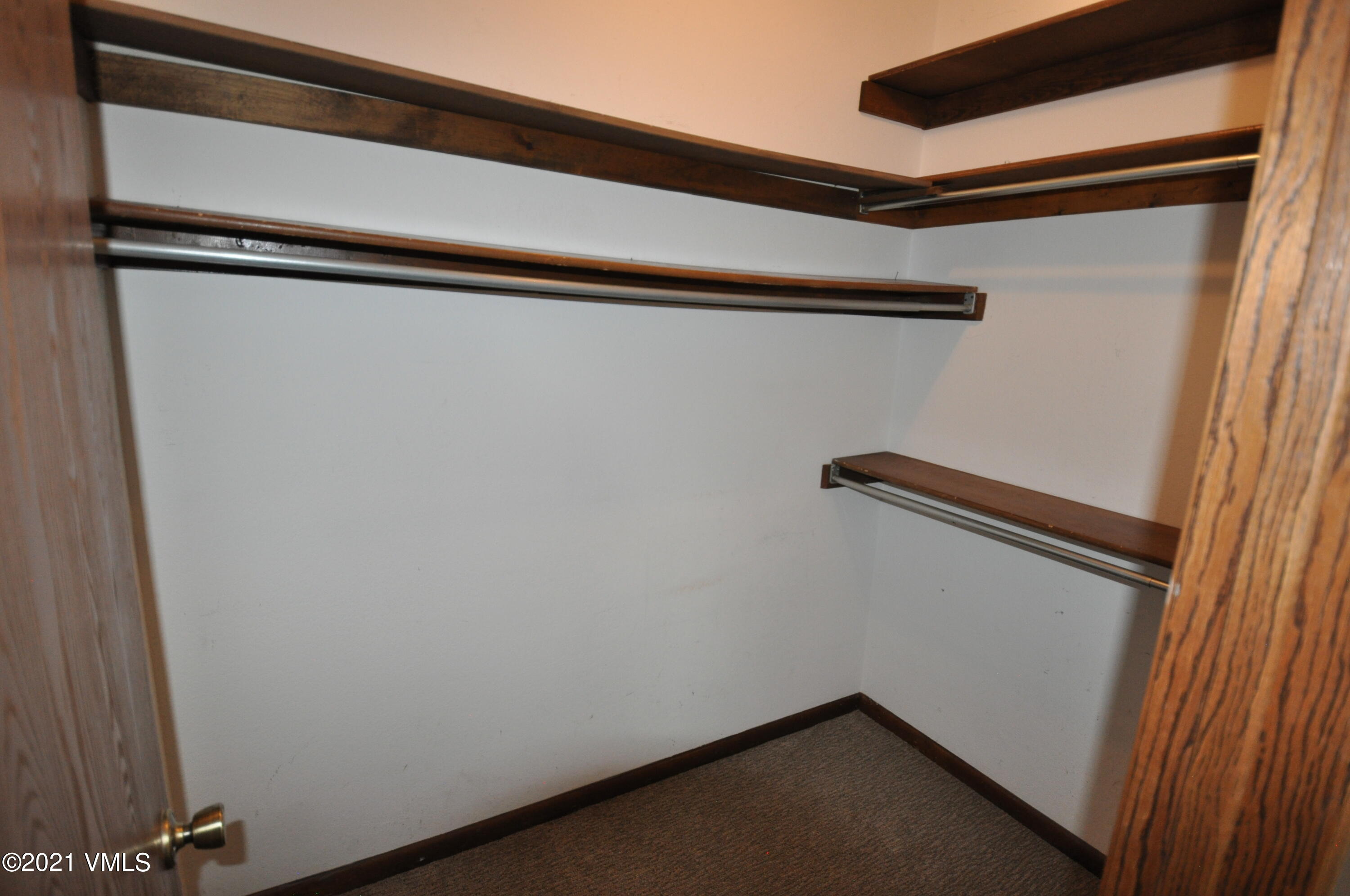 2743 Kinnickinnick Road, Unit A4 Vail, CO 81657 - Photo 25 of 28 DSC_0204